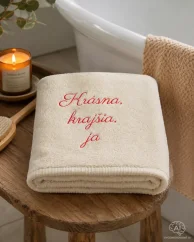 Vyšívaná osuška - Krásna, krajšia, ja